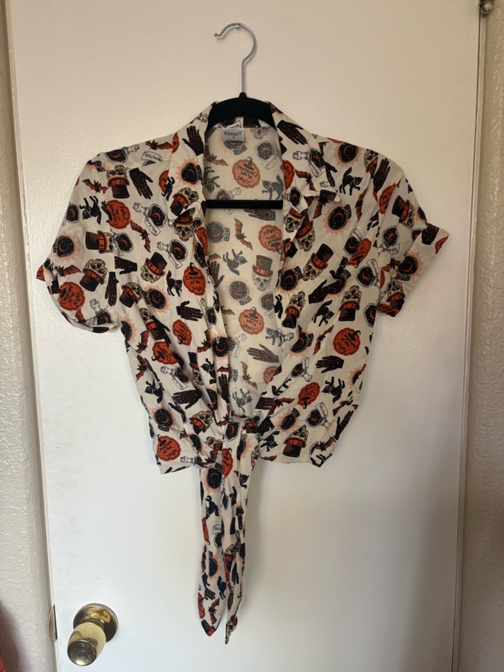 Spirit Halloween Button Down Crop Top Women’s Small